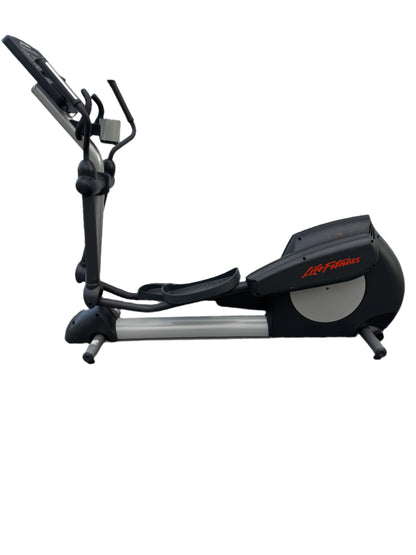 Life Fitness CLSX Elliptical