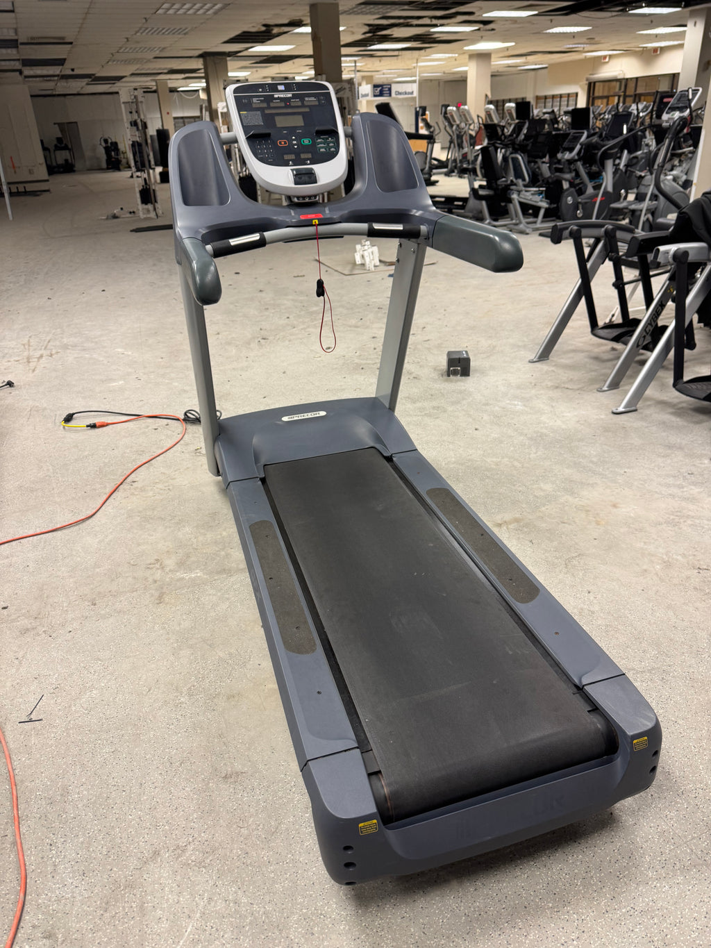 Precor 833 Treadmill with P30 Console