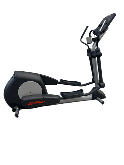 Life Fitness CLSX Elliptical
