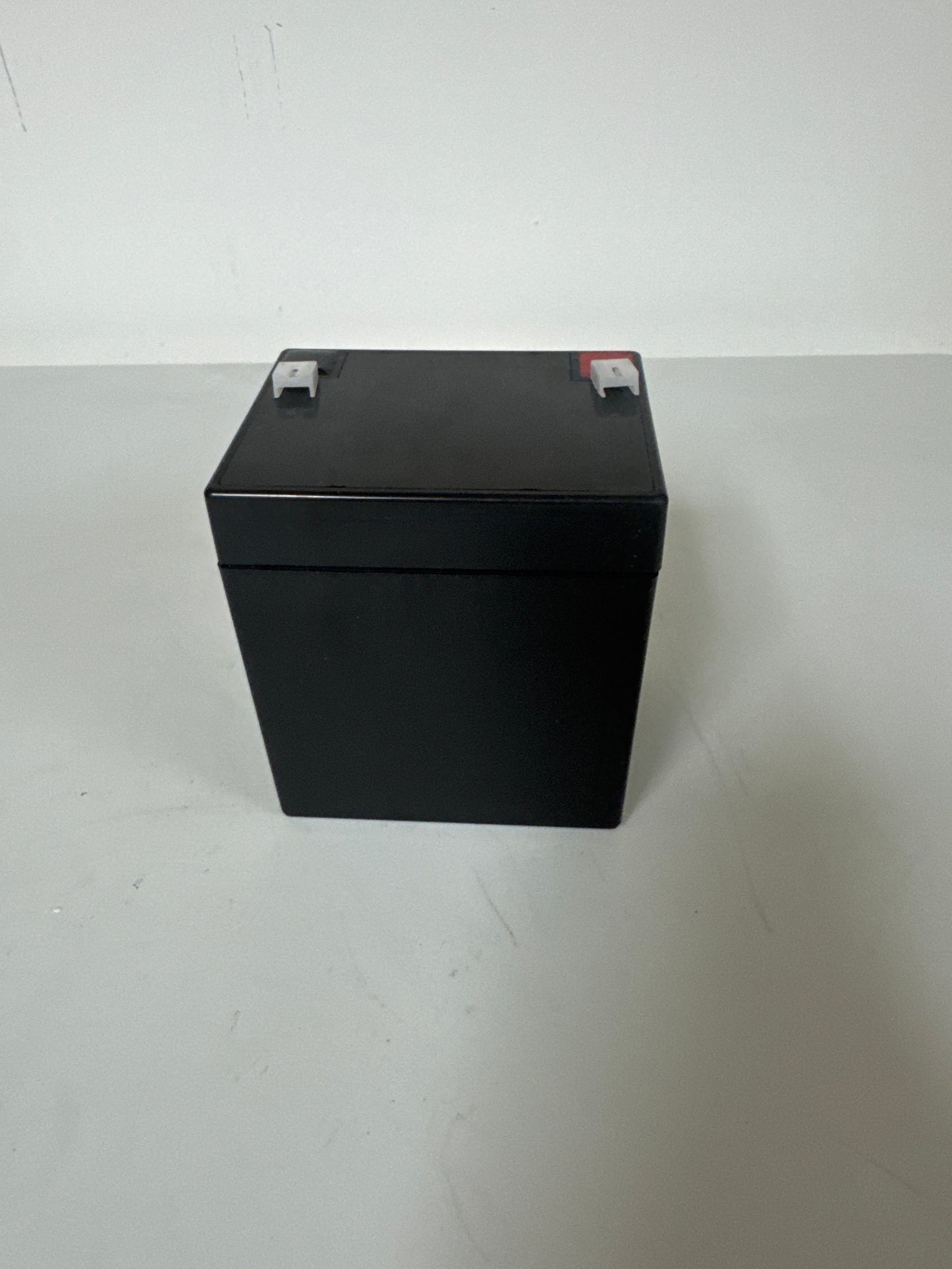 New 12V 5Amp Battery