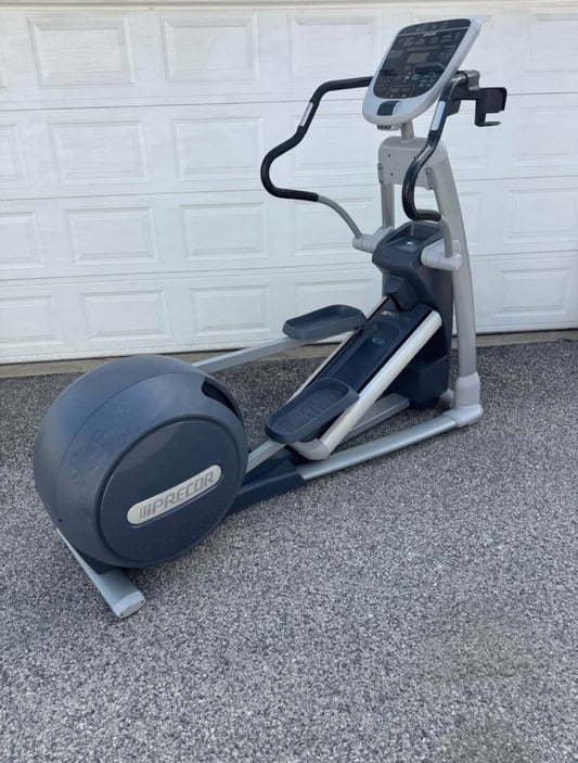 Precor 833 Experience Elliptical - Lower Body